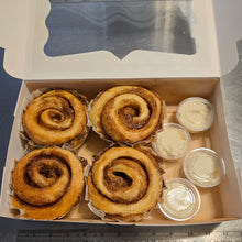 Load image into Gallery viewer, Cinnawho Jumbo Cinnamon Rolls