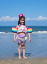 Load image into Gallery viewer, Beach Shell Tote With Embroidered Name
