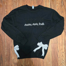 Load image into Gallery viewer, Appliqued Side Bow Mama Sweatshirt
