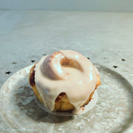 Cinnawho Jumbo Cinnamon Rolls