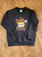 Load image into Gallery viewer, Regular Sweatshirt with Applique
