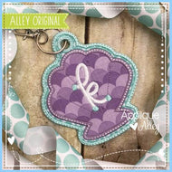 Shell tag with name or monogram